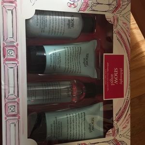 Philosophy  snow angel beauty set